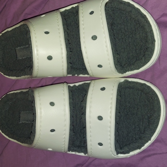 CROCS Shoes - CROCS White Slide Sandals with Gray Lining -womens 10-Mens 8